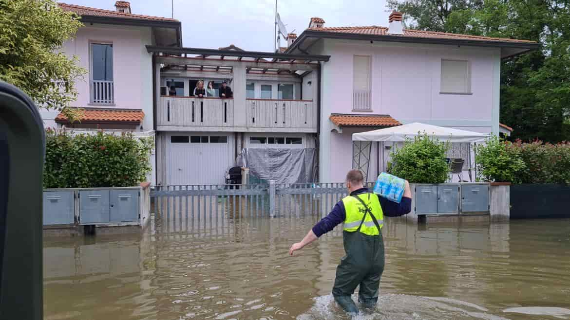 ALLUVIONE EMILIA ROMAGNA VIGILI FUOCO FUGATTI 2