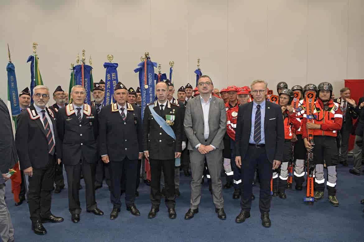 RIVA 209 ANNIVERSARIO ARMA CARABINIERI PRESIDENTE FUGATTI