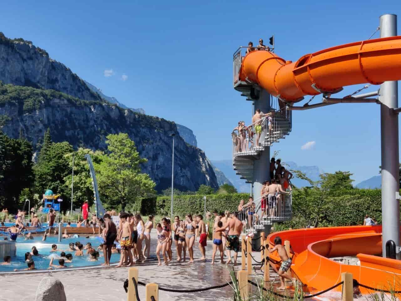 PRABI AQUAPARK PISCINA ARCO PRIMO GIORNO (2)