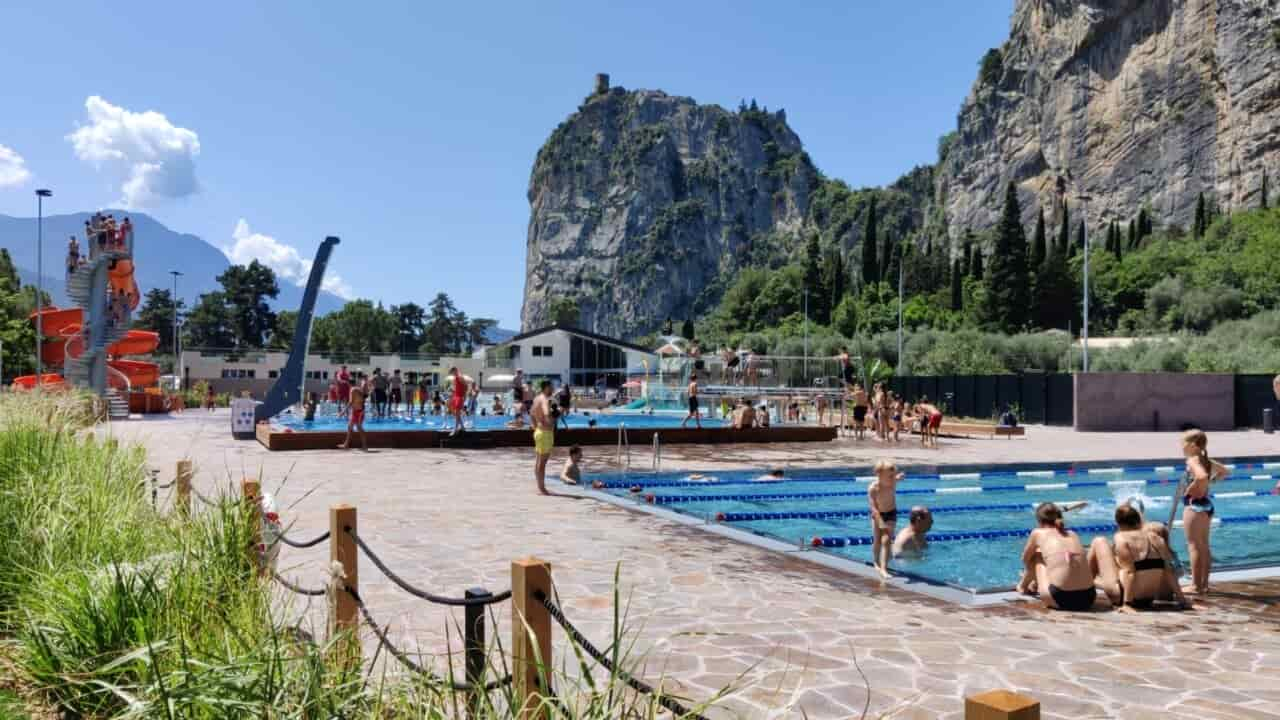 PRABI AQUAPARK PISCINA ARCO PRIMO GIORNO (7)