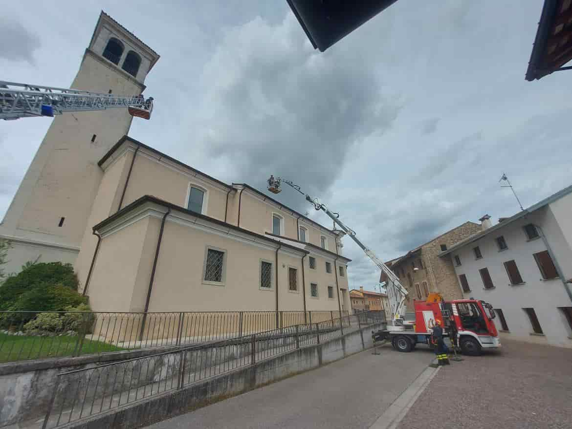 VIGILI FUOCO TETTI FRIULI 3