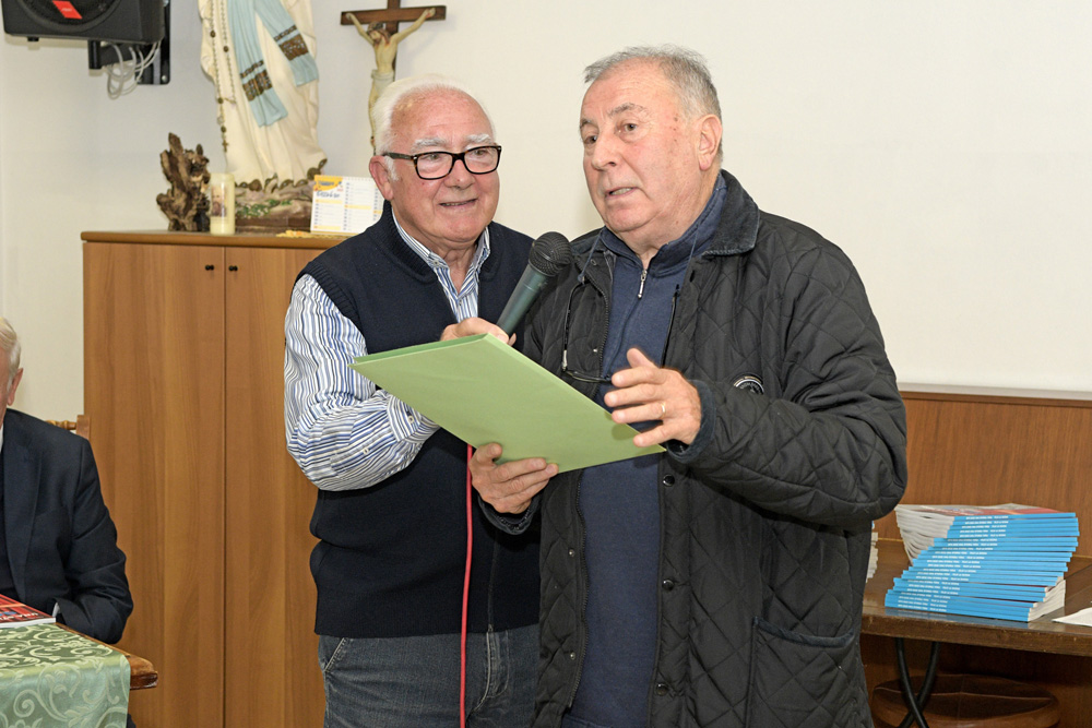 FILODRAMMATICA LA SCENA VARIGNANO SERATA PRESENTAZIONE LIBRO