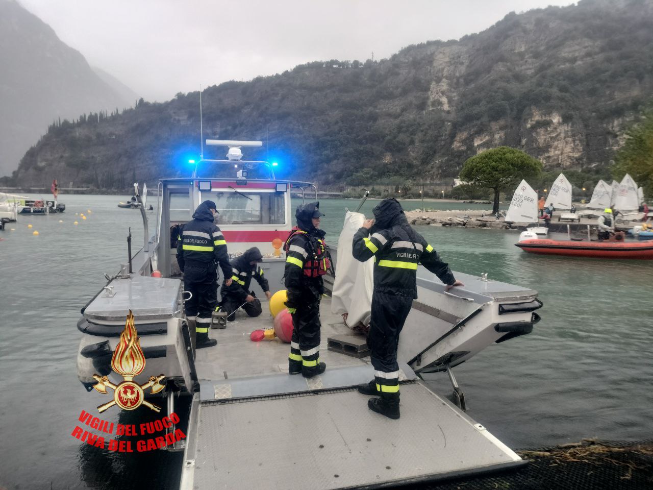 vigili fuoco reti contenimento rami sarca garda (2)