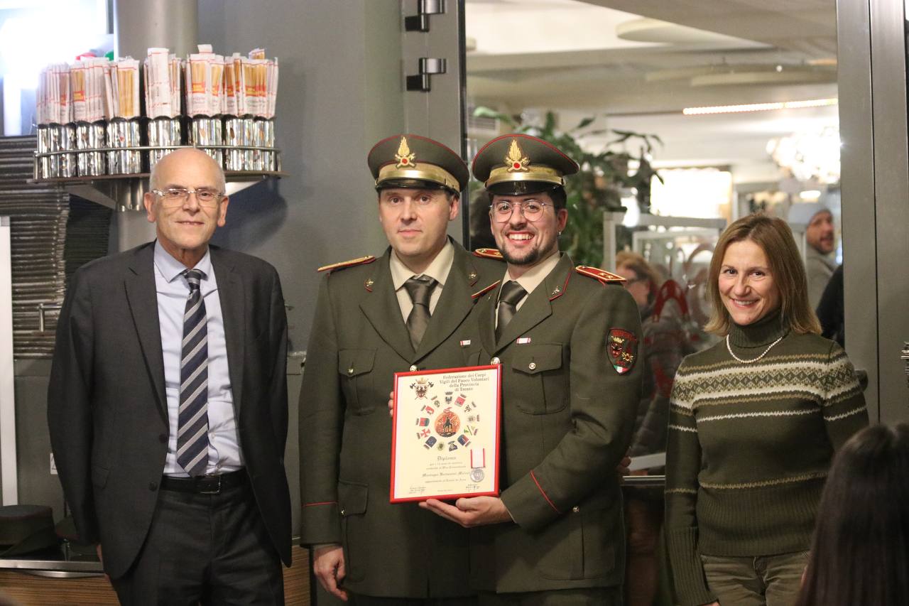 VIGILI FUOCO ARCO CENA FINE ANNO (2)