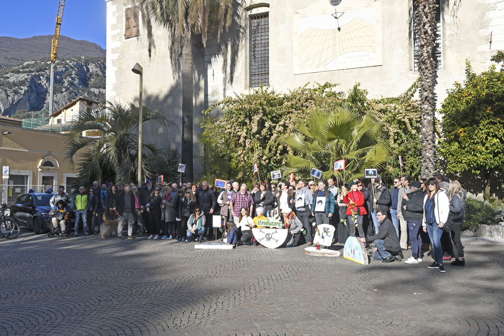 _DSC3269 MARCIA CONTRO PINCH POINT PUMS ARCO AIUOLE STRADA (15)