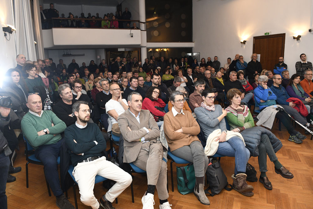 _DSC4979 ASSEMBLEA PINCH POINT PUMS ARCO VIABILITà AIUOLE STRADA (6)