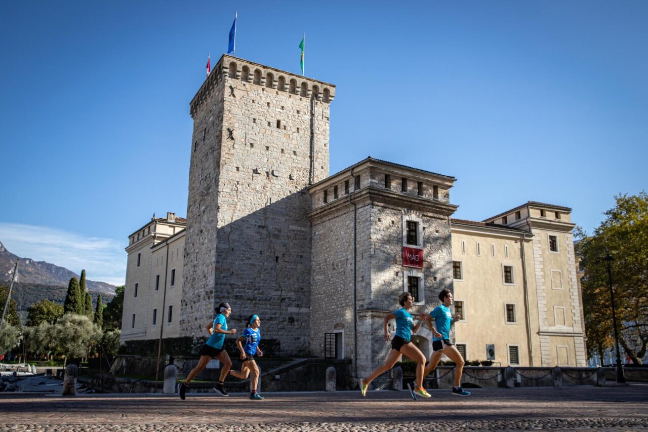 CORSA MARATONA ROCCA RIVA
