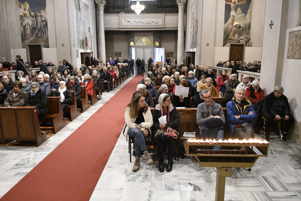 _DSC5145 SANTUARIO MADONNA DELLE GRAZIE ARCO ASSEMBLEA FRATI (2)