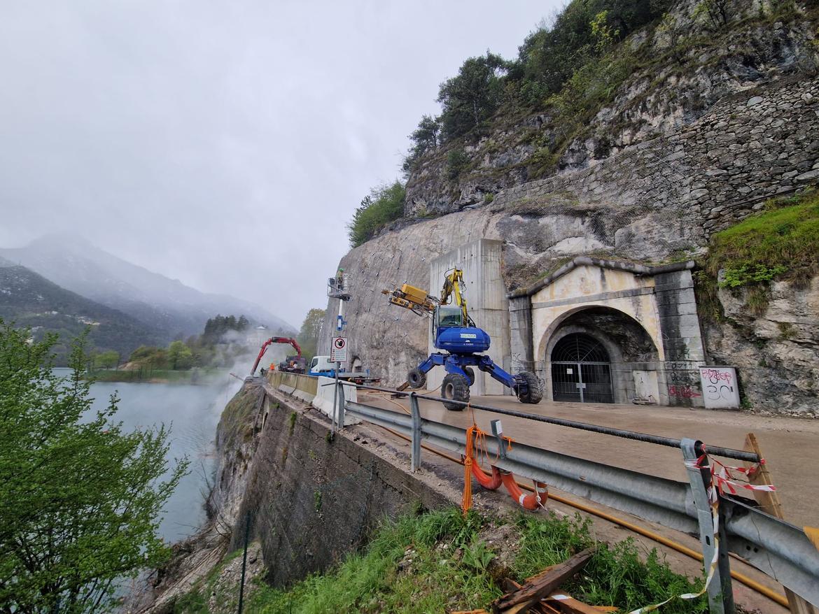 FRANA MEZZOLAGO LEDRO LAVORI