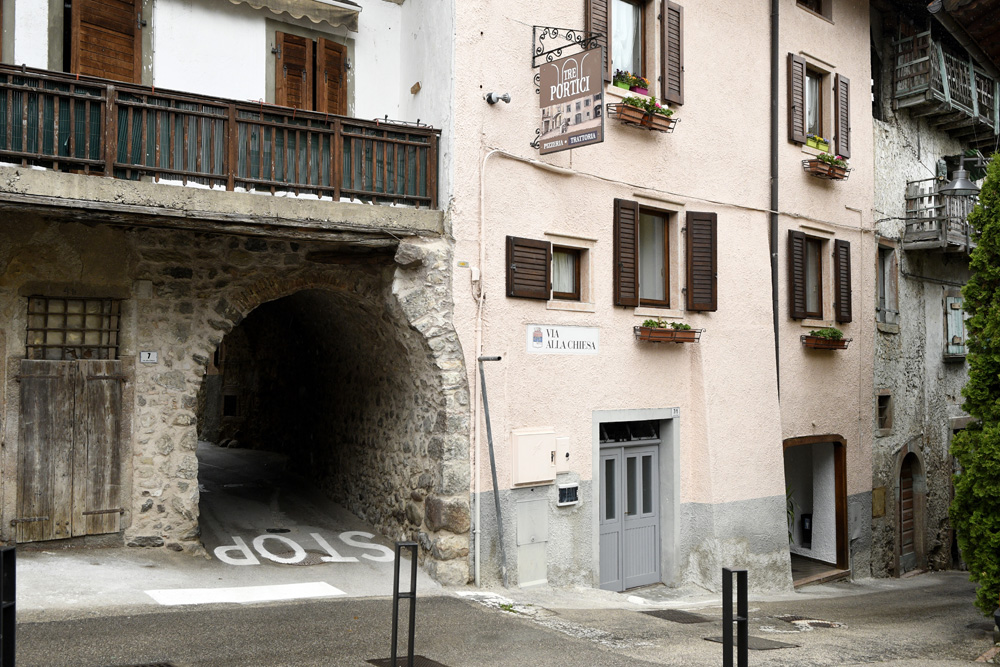 _DSC8098 TRE PORTICI BRUSINO