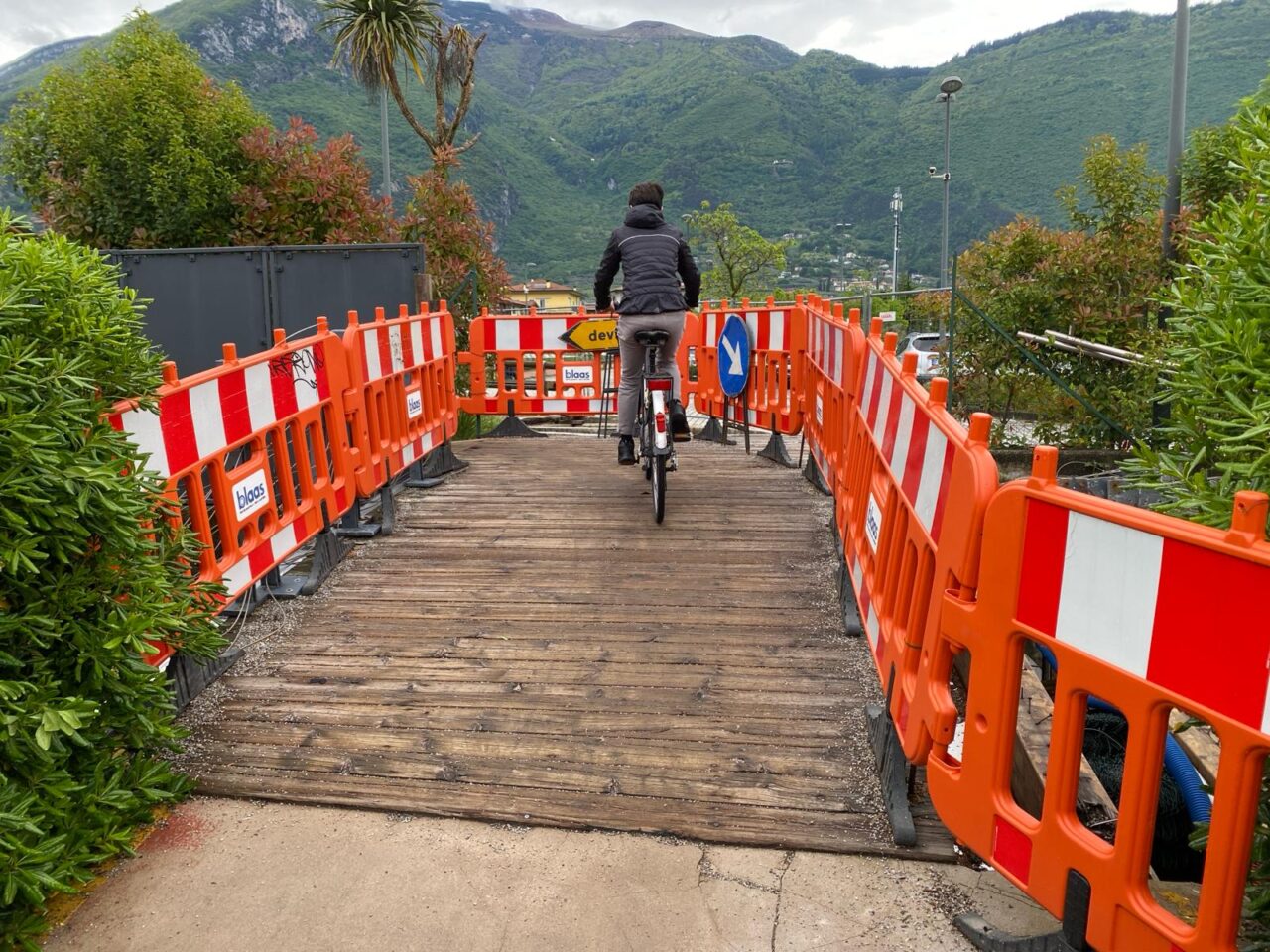 LAVORI PONTE CICLABILE CHIUSA ARCO (7)