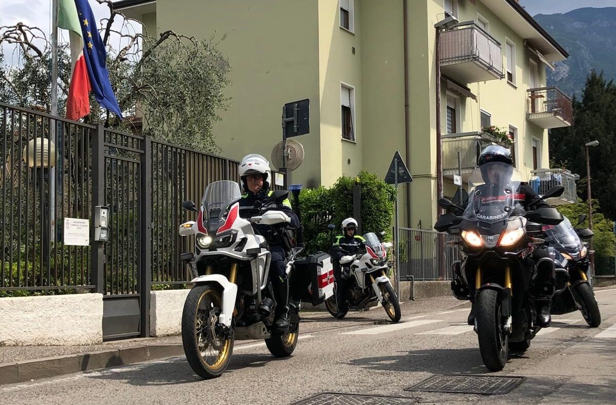 MOTO CARABINIERI ARCO E POLIZIA LOCALE (1)