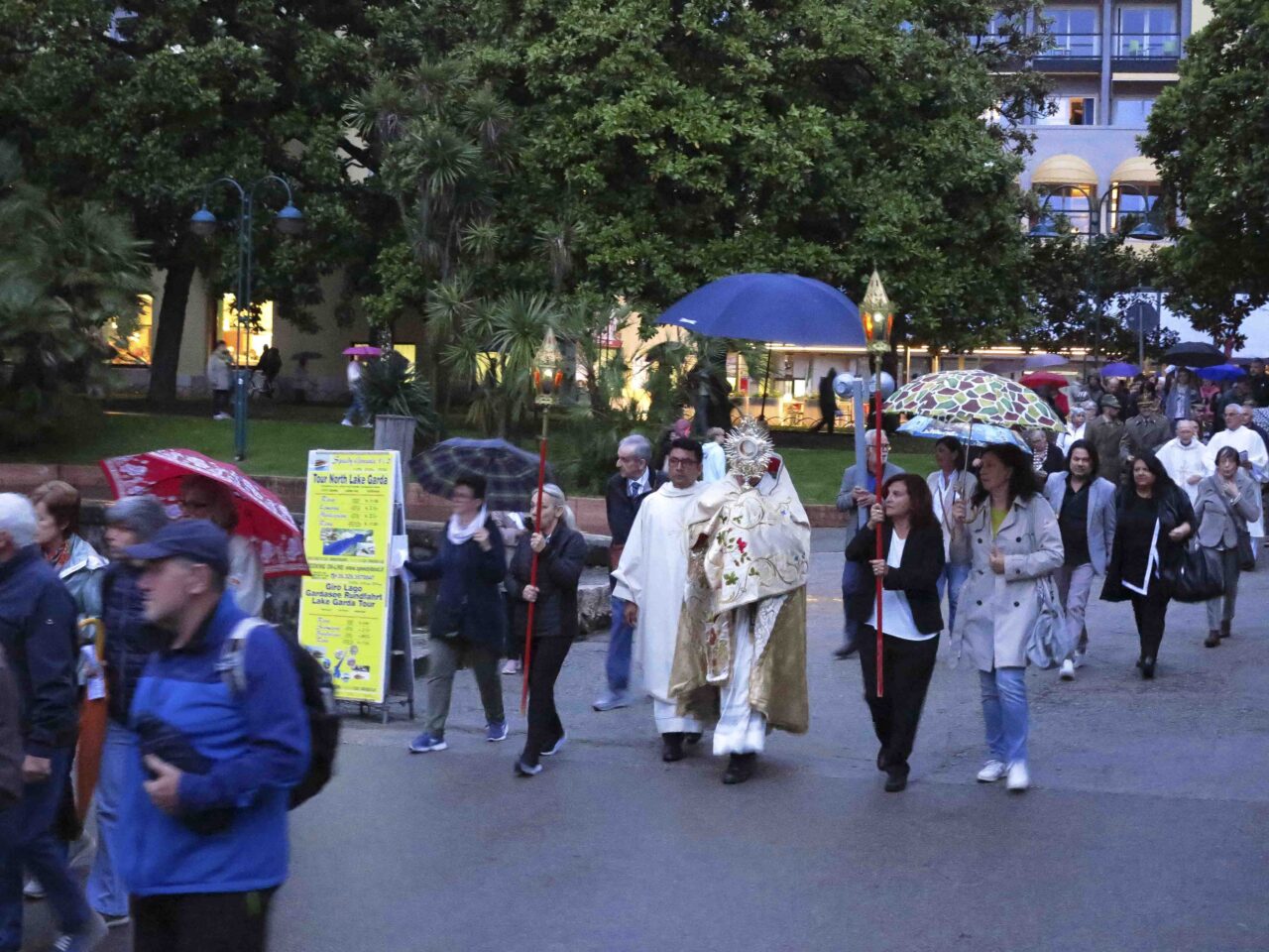 PROCESSIONE CORPUS DOMINI RIVA TORBOLE (6)