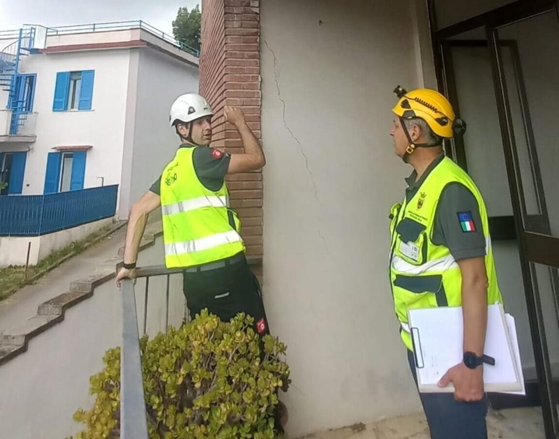 PROTEZIONE CIVILE A NAPOLI 3