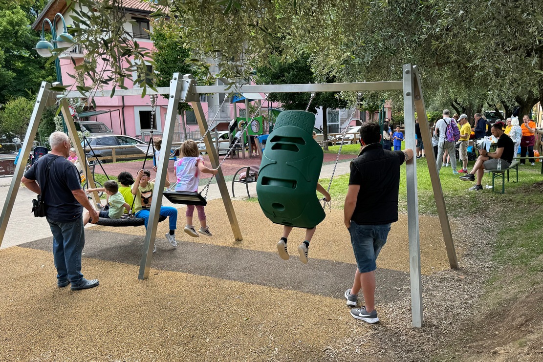 parco giochi RIONE DEGASPERI (1)