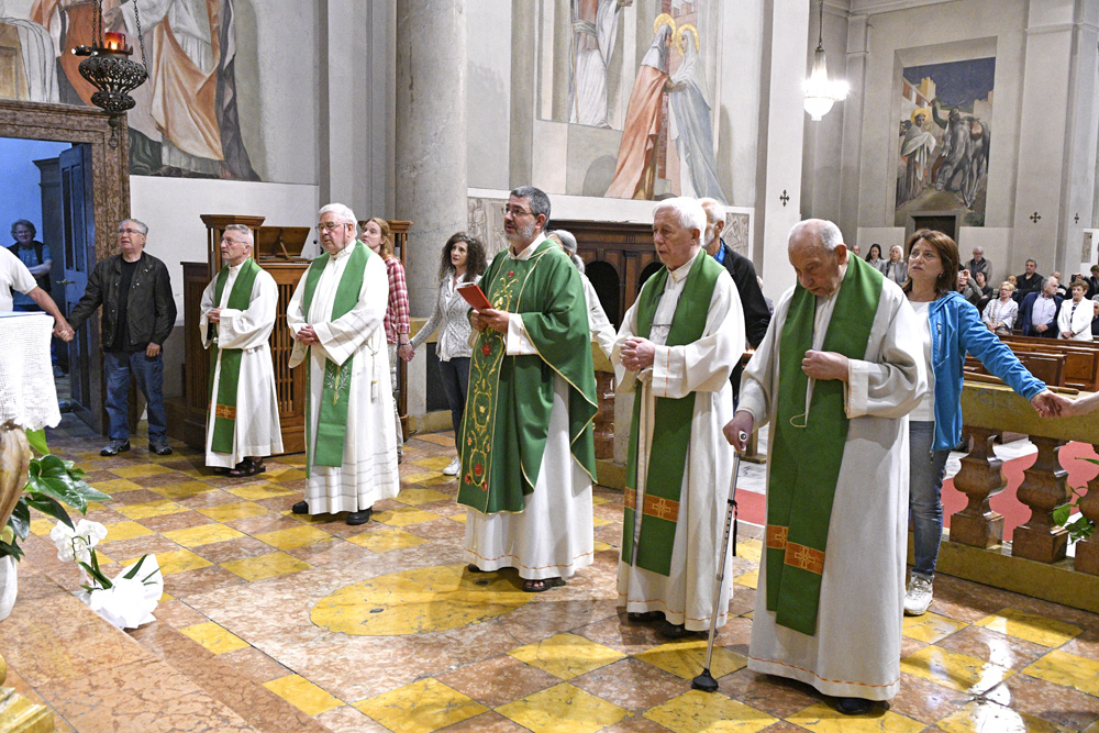 _DSC2536 SANTUARIO GRAZIE ULTIMA MESSA FRATI FRANCESCANI ARCO (18)