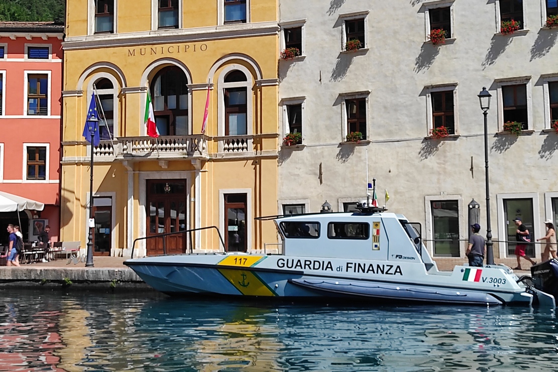 comuni riva nago torbole guardia di finanza (1)