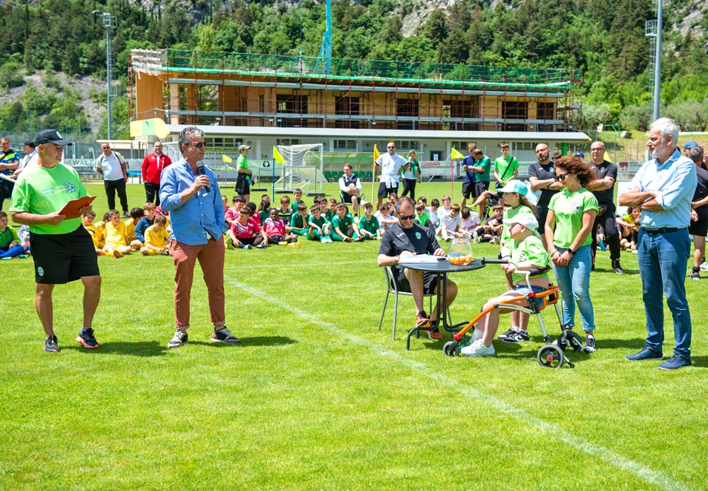 facciamo_goal_per_la_ricerca calcio dro (7)