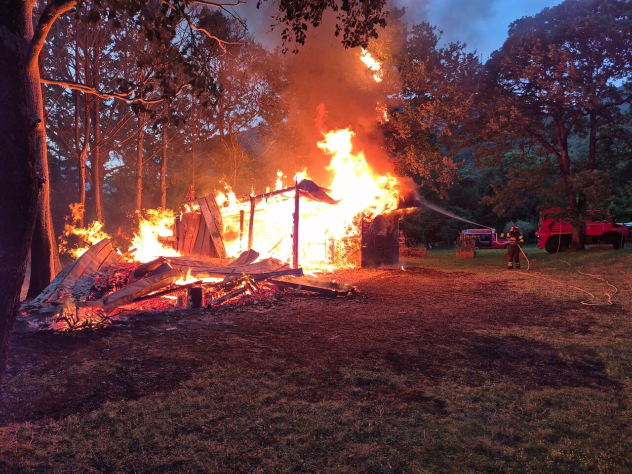 INCENDIO TROIANA ARCO (4)