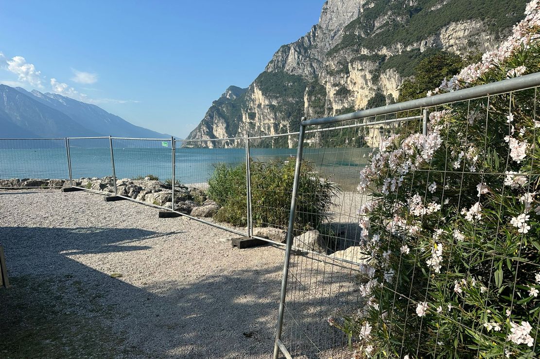 BARRIERE BALNEAZIONE SPIAGGIA PUNTA LIDO RIVA (1)