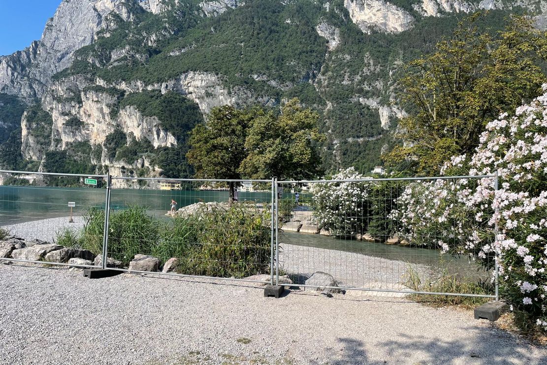 BARRIERE BALNEAZIONE SPIAGGIA PUNTA LIDO RIVA (3)