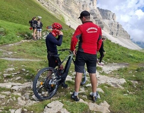 BIKERS MULTA SENTIERI CARABINIERI CAMPIGLIO (2)