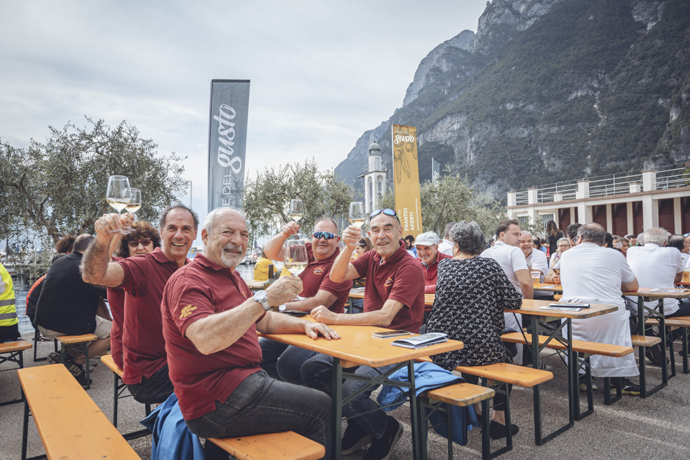 APT FESTA ASSOCIAZIONI RIVA SPIAGGIA OLIVI (5)