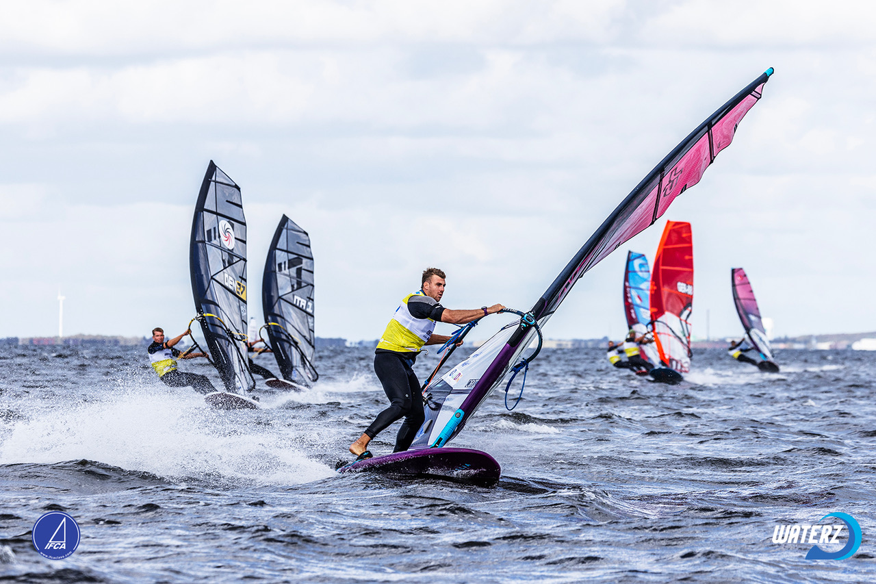 BRUNO MARTINI WINDSURF TORBOLE (2)