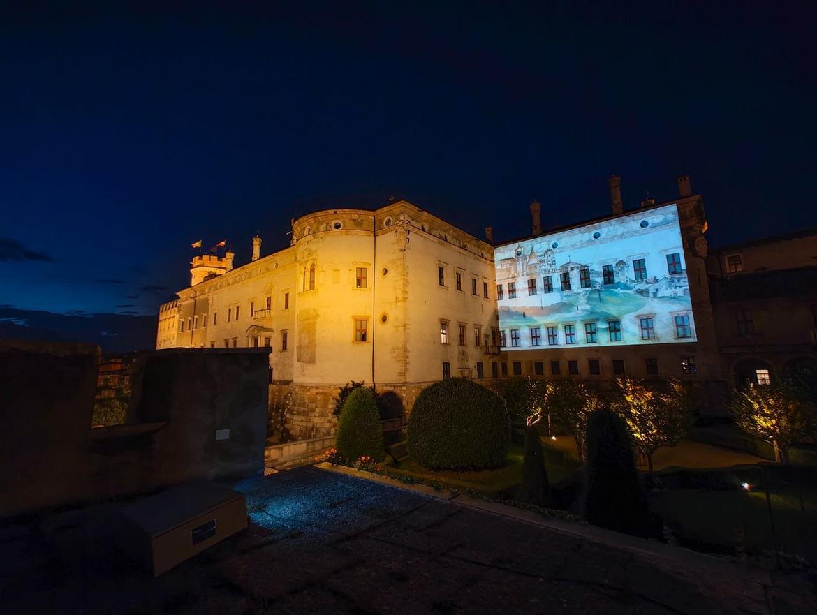 Castello-del-Buonconsiglio-di-notte