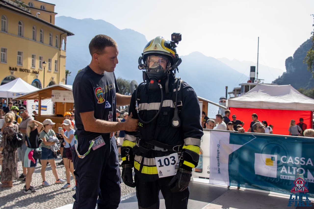 GARDA LIFT ON FIRE VIGILI FUOCO RIVA 2024 12