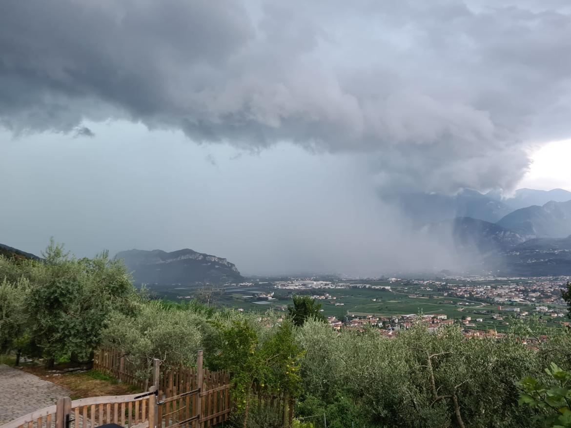 Maltempo PIOGGIA TEMPORALI ALTO GARDA