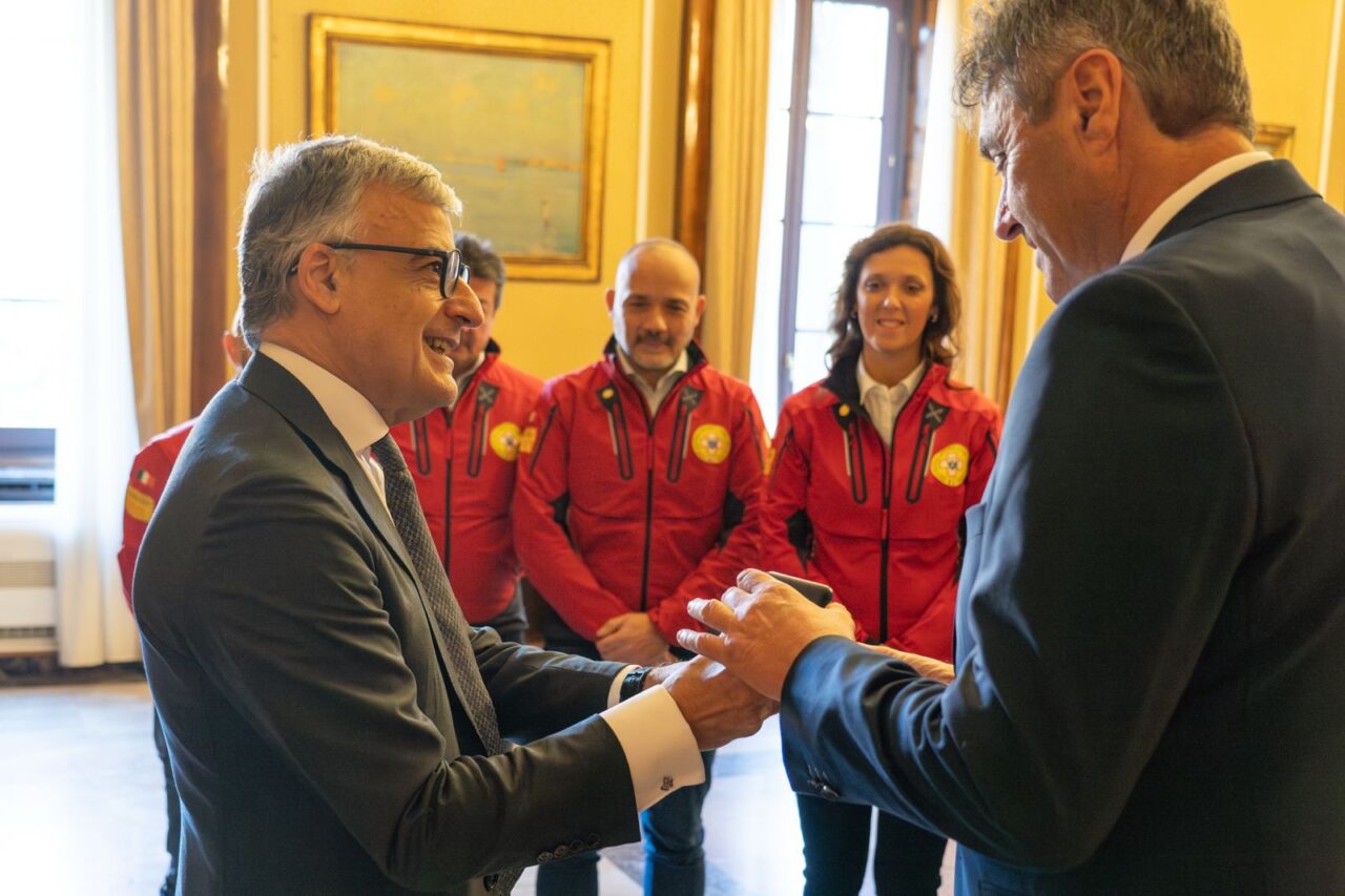 SOCCORSO ALPINO consegna della Medaglia d_Oro al Merito Civile (9)