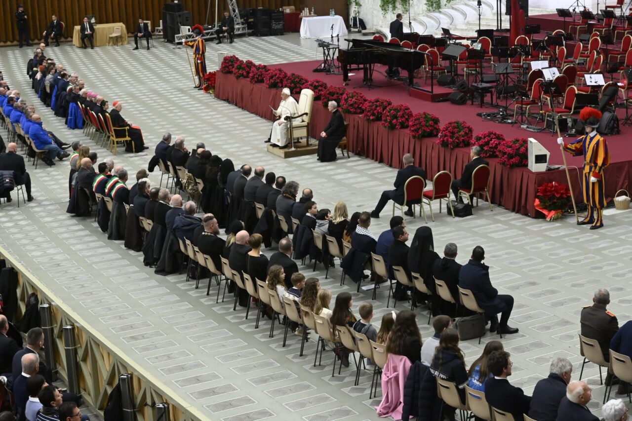 abete natale ledro in piazza san pietro vaticano (3)