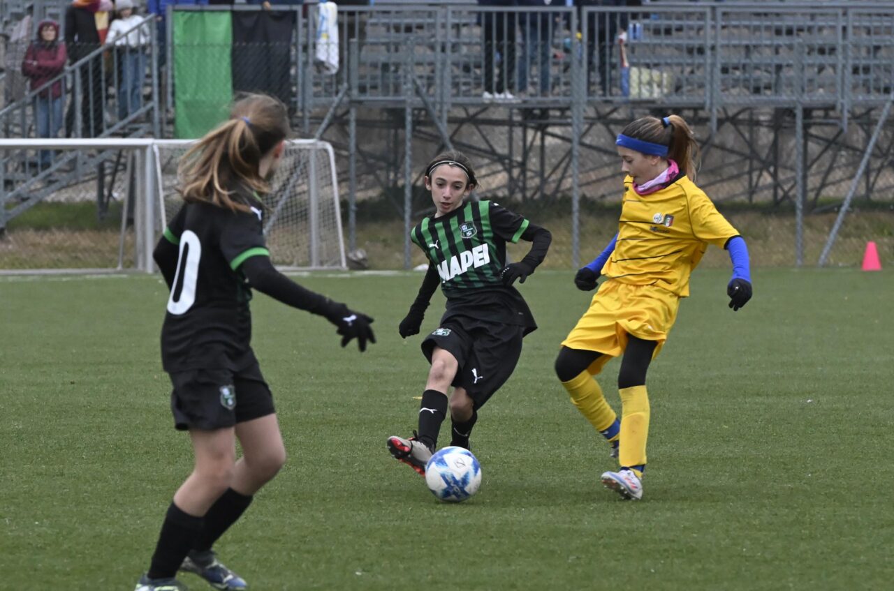 _ZFG3562 CALCIO BEPPE VIOLA FEMMINILE UNDER 12 ARCO (1)