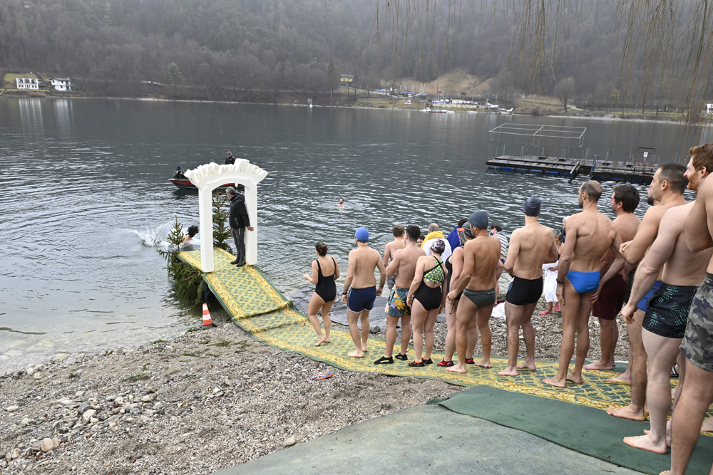 _ZFG4716 tuffo merla lago ledro (21)