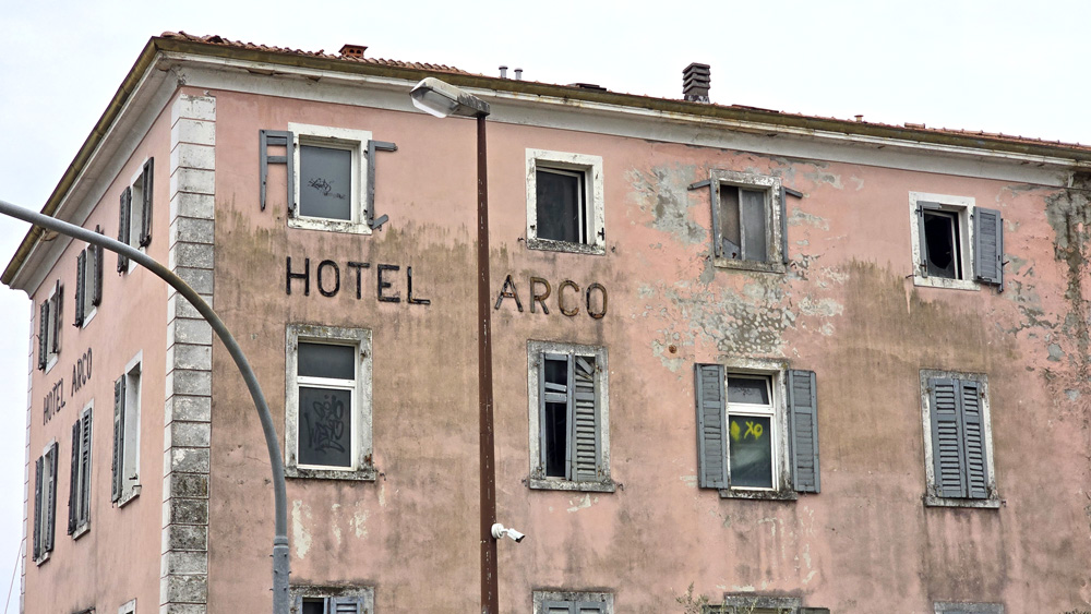 20250219_HOTEL ARCO (2)