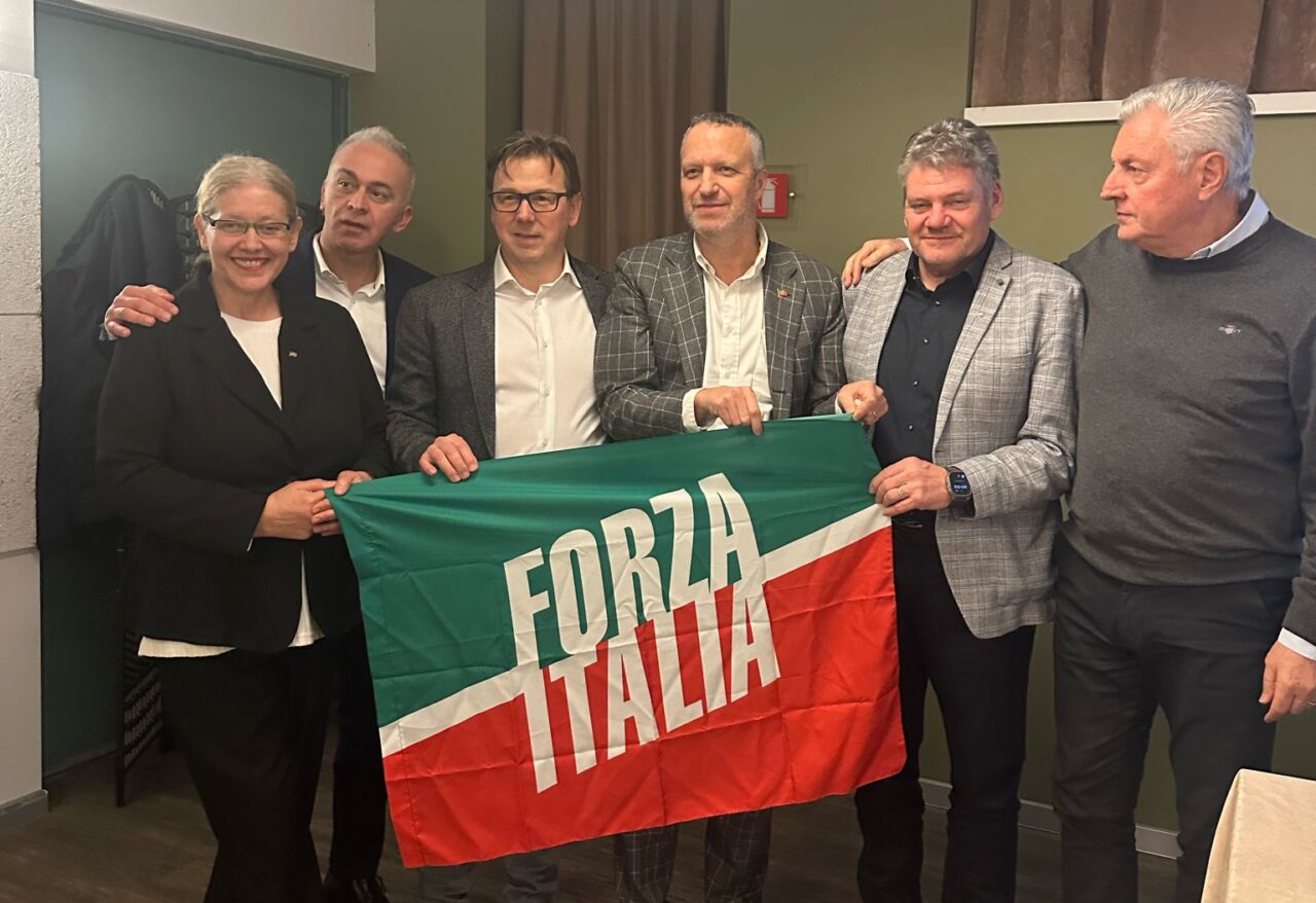 FORZA ITALIA INCONTRO FLAVIO TOSI RIVA (2)