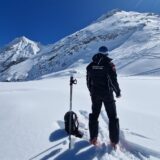 Prudenza in montagna: consultare il bollettino valanghe prima di ogni escursione