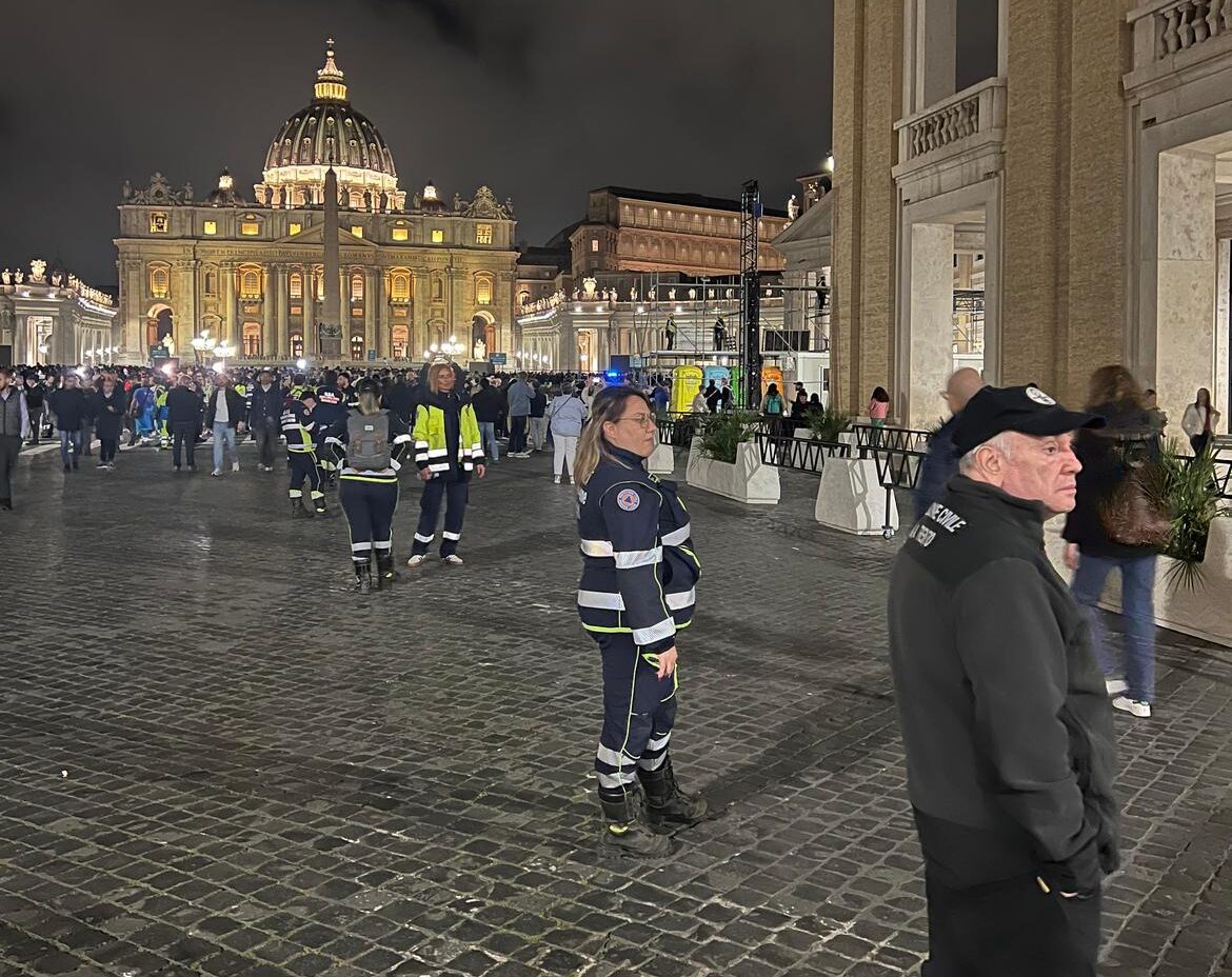 PROTEZIONE CIVILE FUNERALE PAPA FRANCSCO 6
