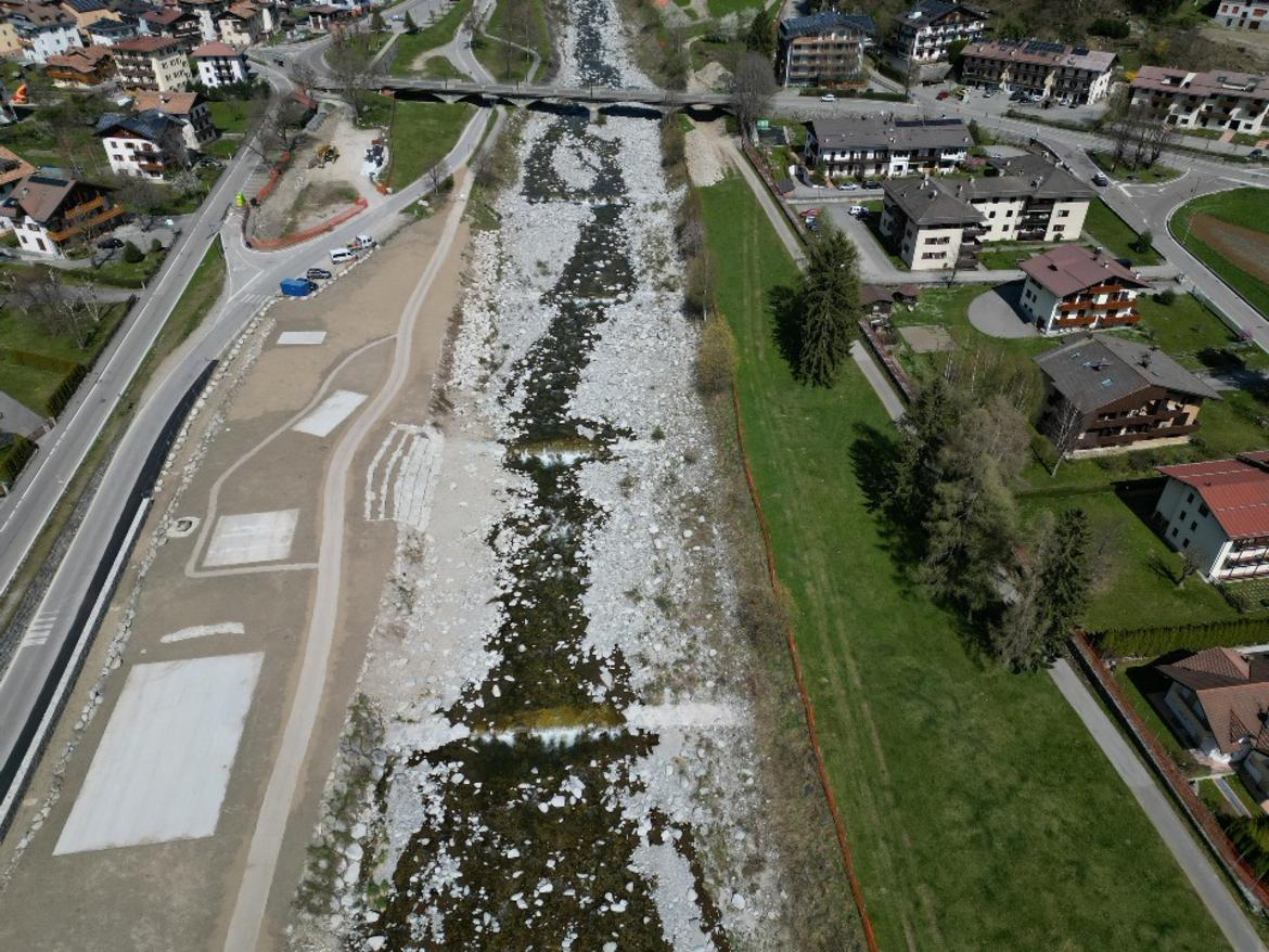 BACINI MONTANI Lavori-di-miglioramento-ambientale-sul-Sarca-di-Campiglio-a-Carisolo_imagefullwide (1)
