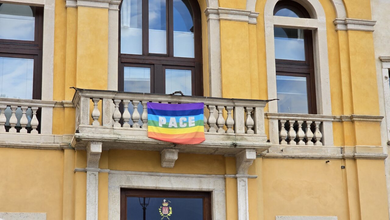 MUNICIPIO BANDIERA PACE RIVA (5)