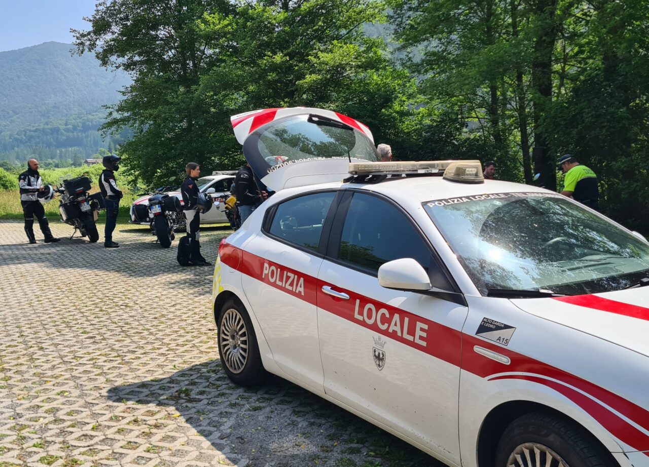 POLIZIA LOCALE CONTROLLI MOTO (3)