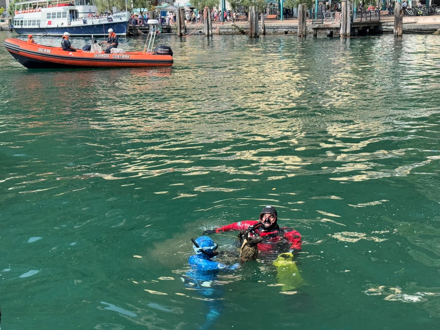 fondali 2025 pulizia lago garda (3)