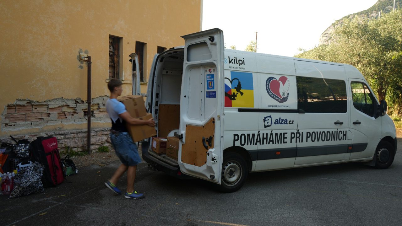 Arco6luglio-aiuti