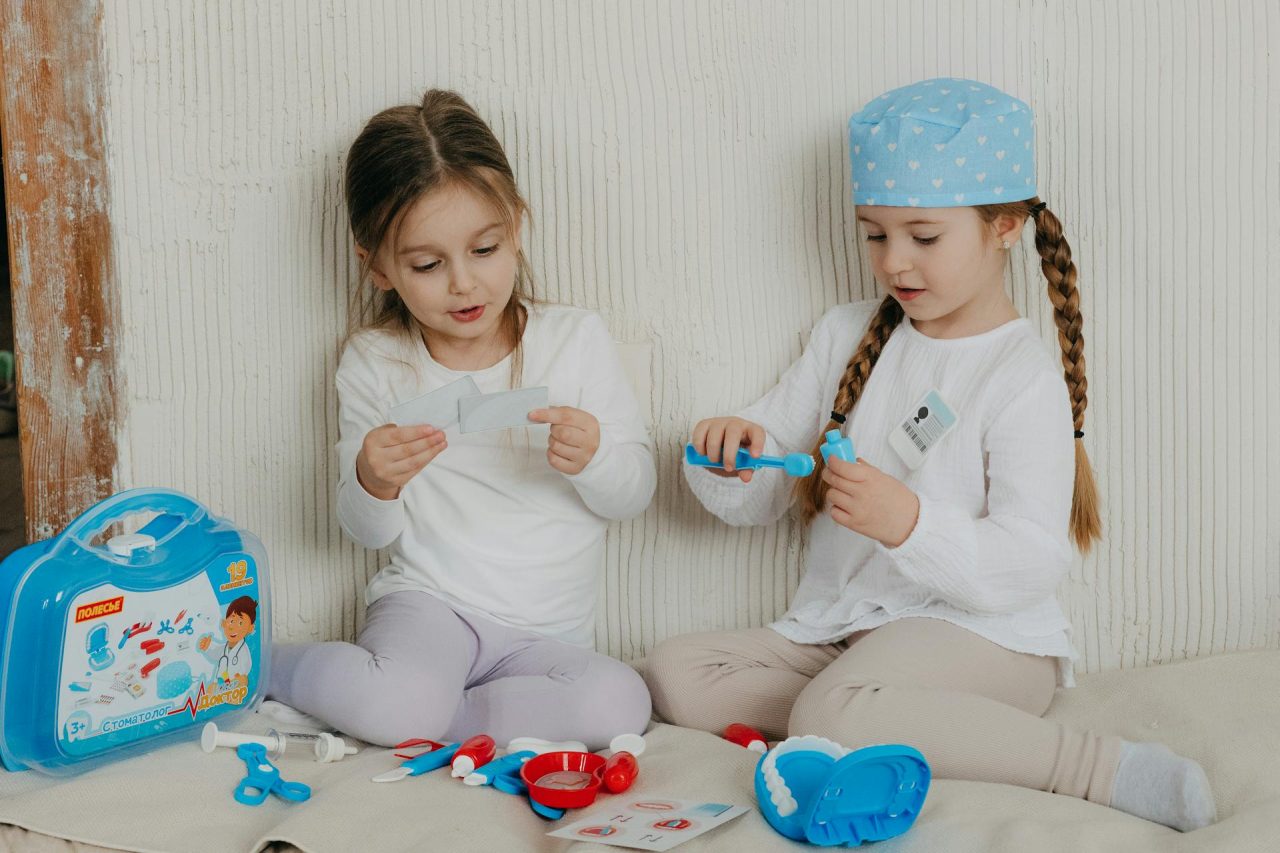 BAMBINI DOTTORE MEDICO PEDIATRA (2)