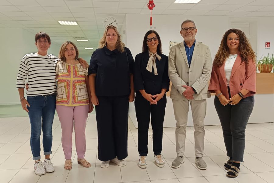 VICESINDACA BARBARA ANGELINI NELLE SCUOLE RIVA (2)