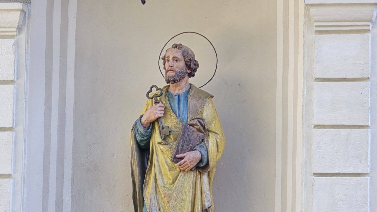 20250920_STATUA SAN PIETRO ARCO (3)