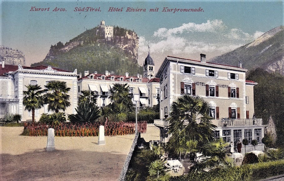 ARCO UNA VOLTA FOTO EPOCA