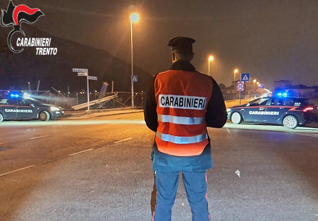 carabinieri controlli arco riva (2)