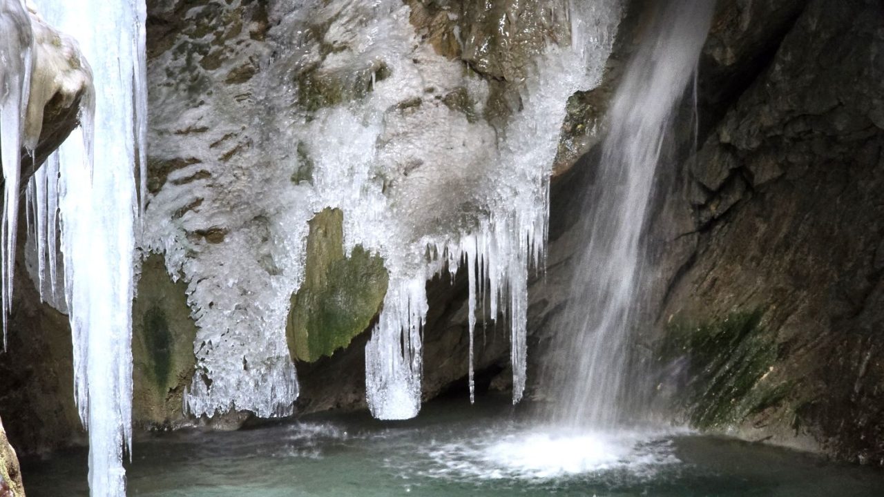 20260114_CASCATA GHIACCIO TIARNO SOTTO LEDRO (1)